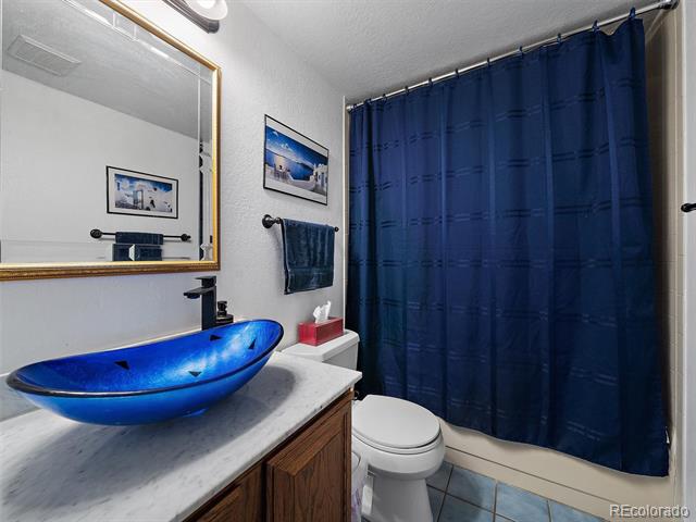 8091 Grizzly Way