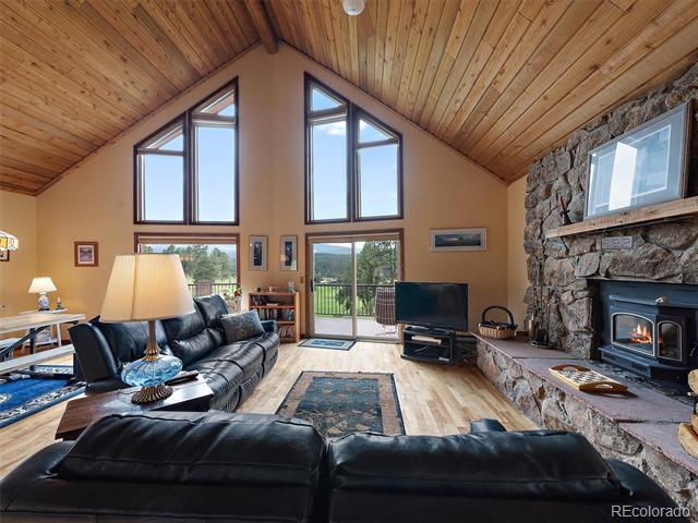 8091 Grizzly Way
