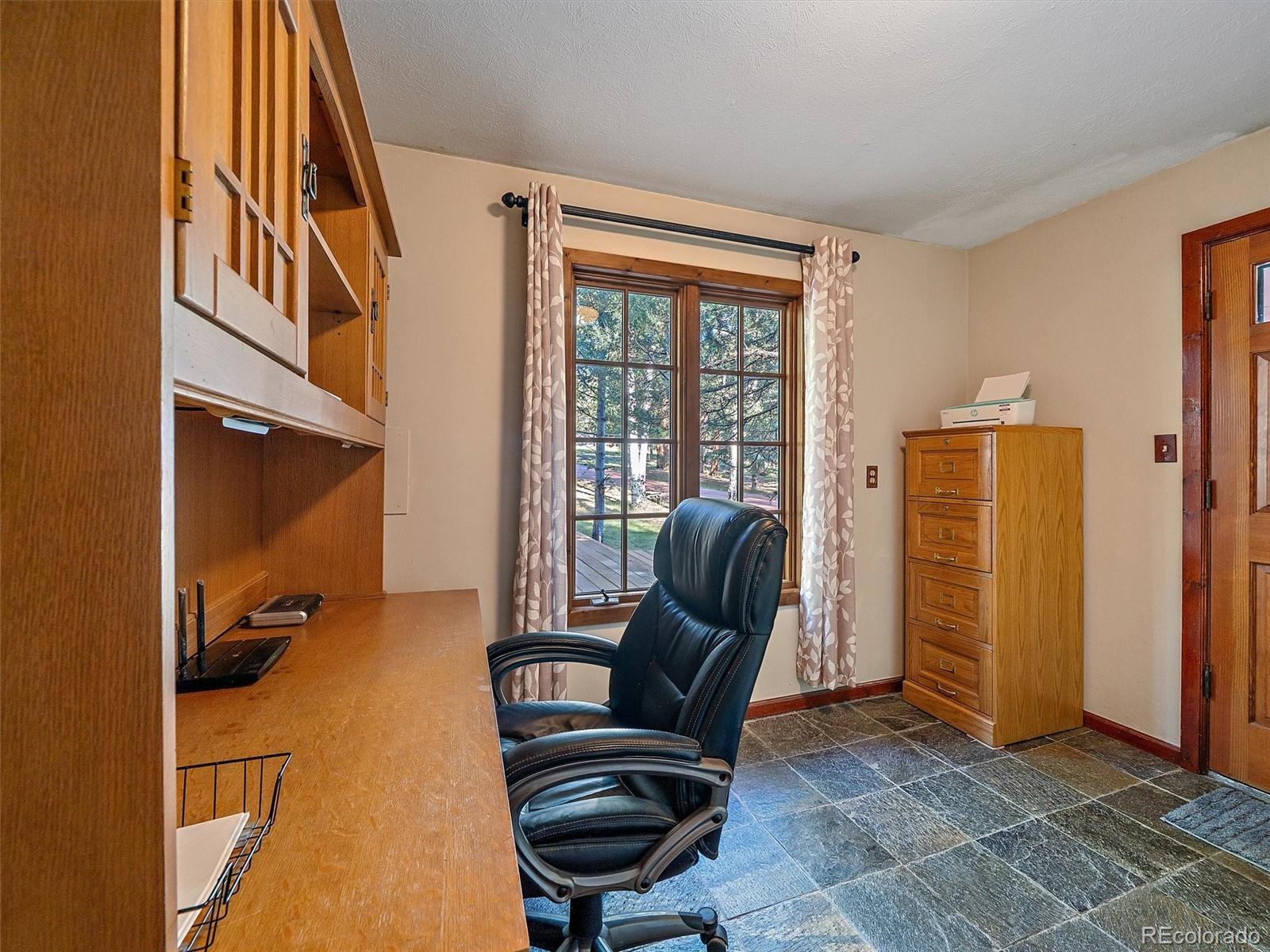 28132 Man O War Trail