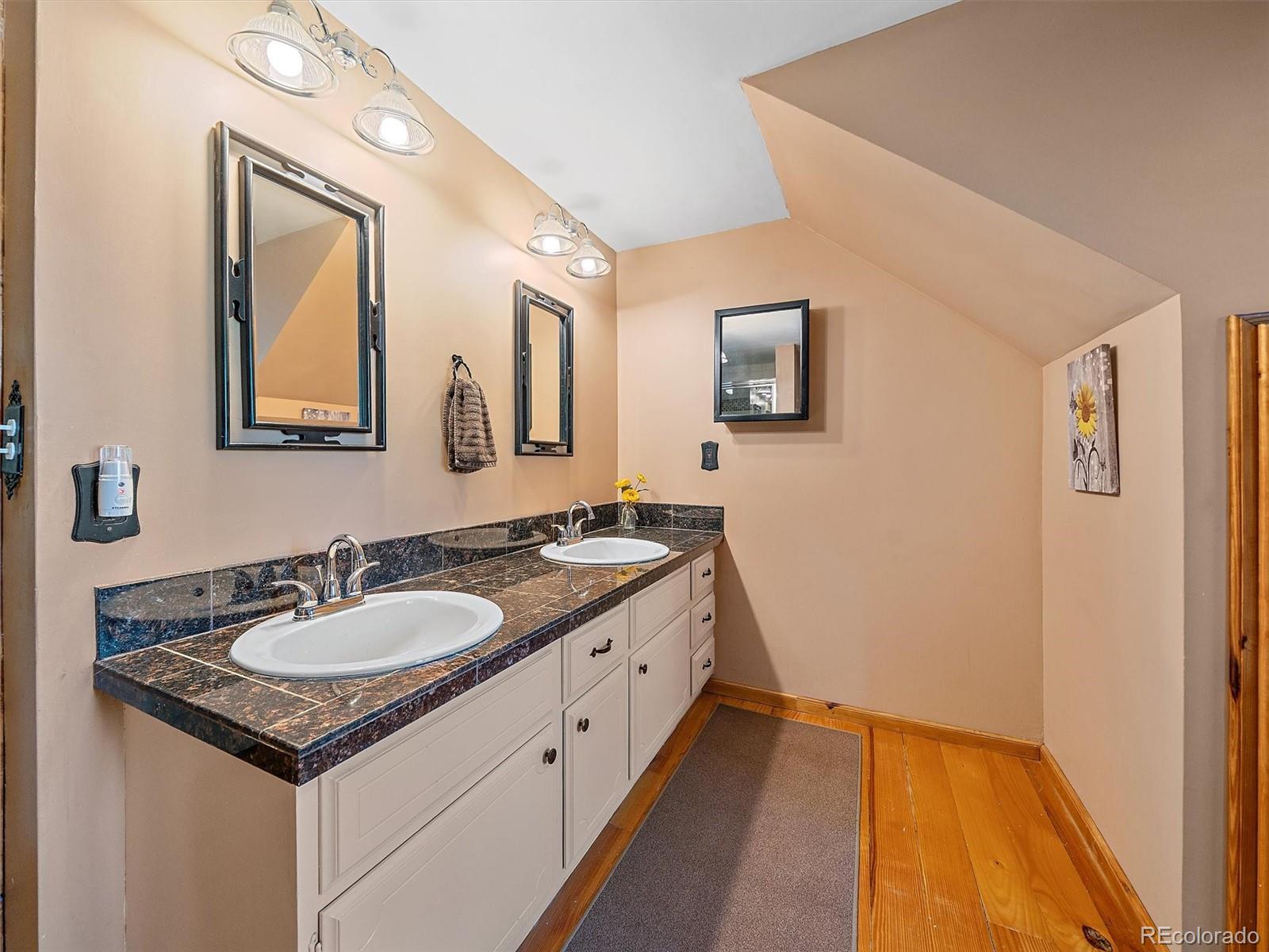 28132 Man O War Trail