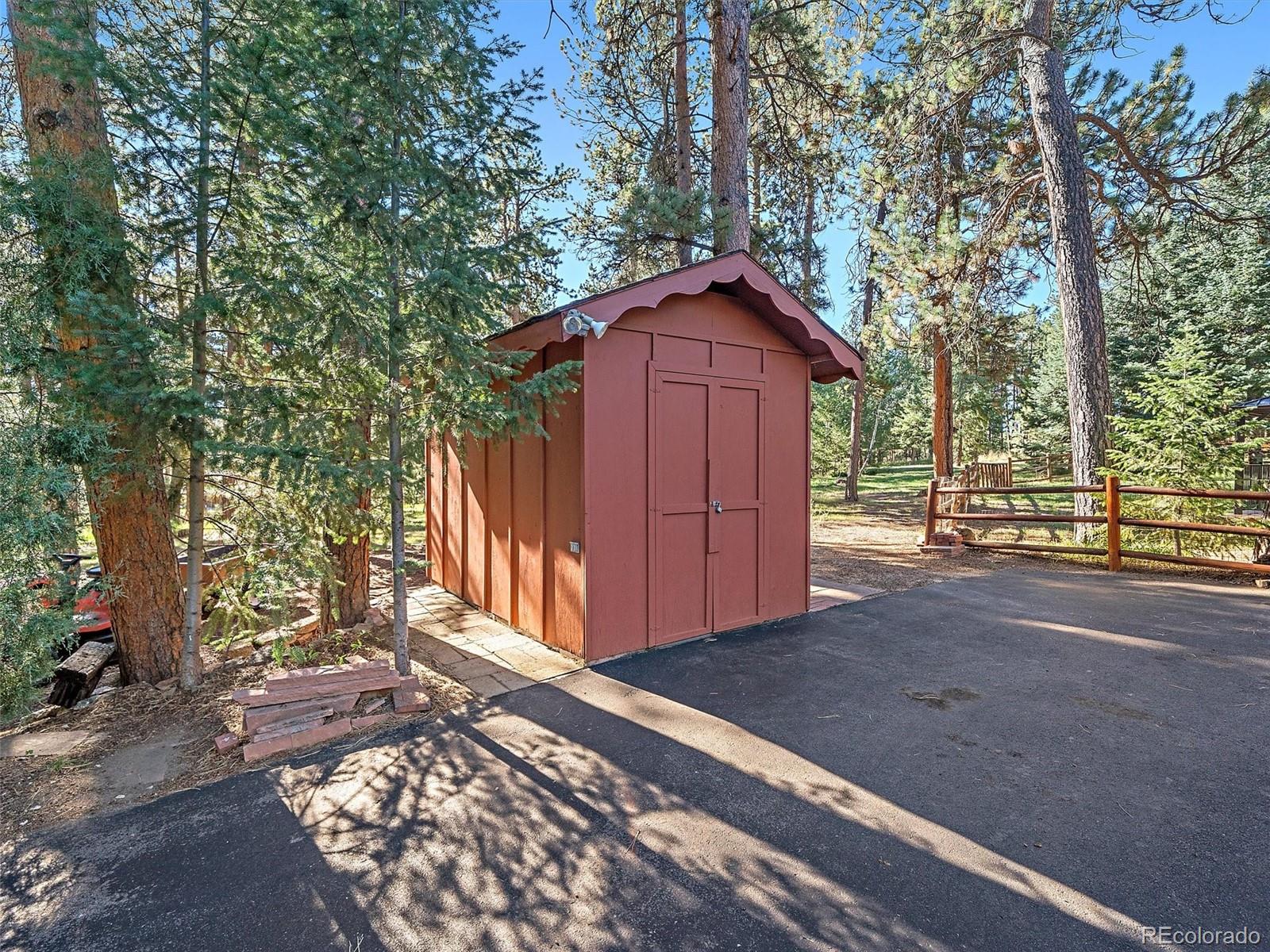 28132 Man O War Trail