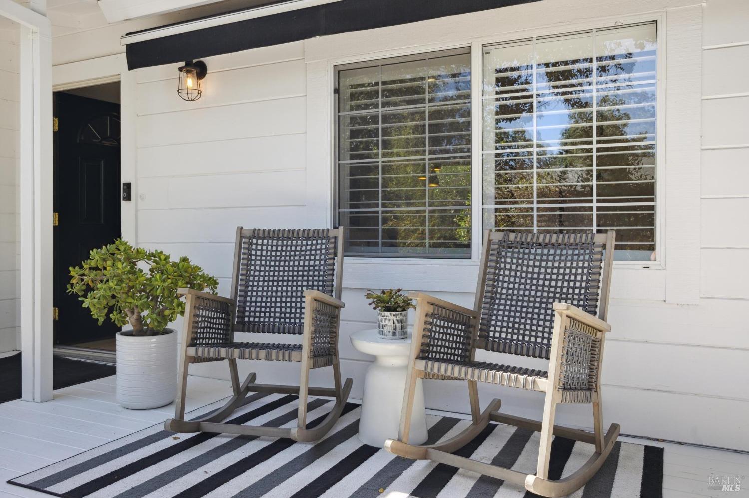 605 Calle Del Monte St