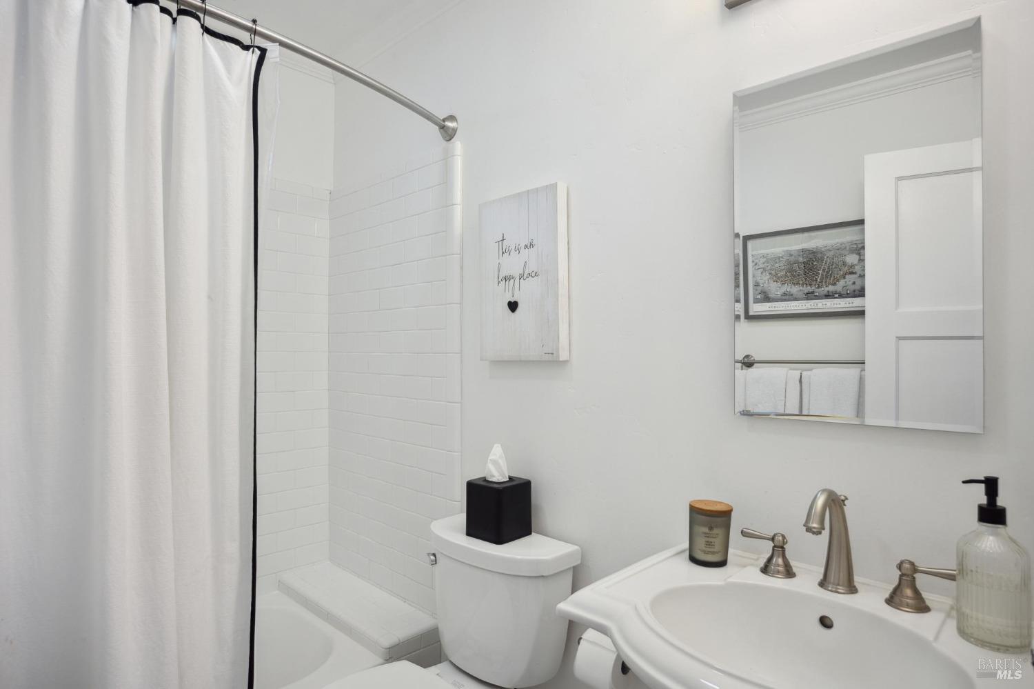 605 Calle Del Monte St