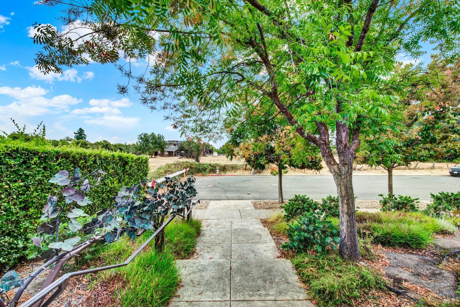 782 William Cunningham Ave