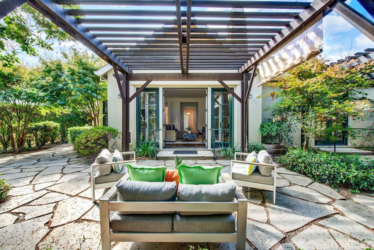 782 William Cunningham Ave