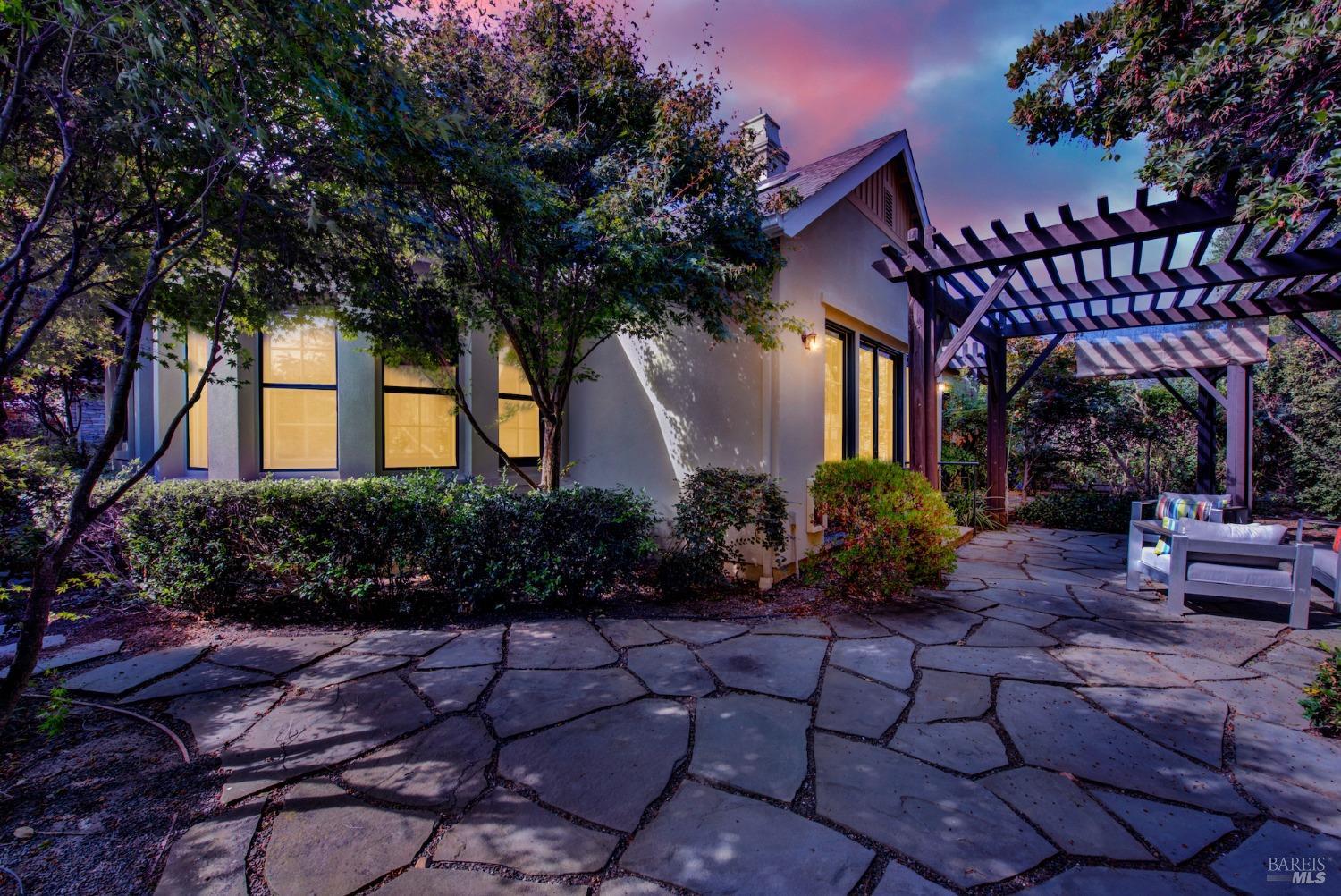 782 William Cunningham Ave