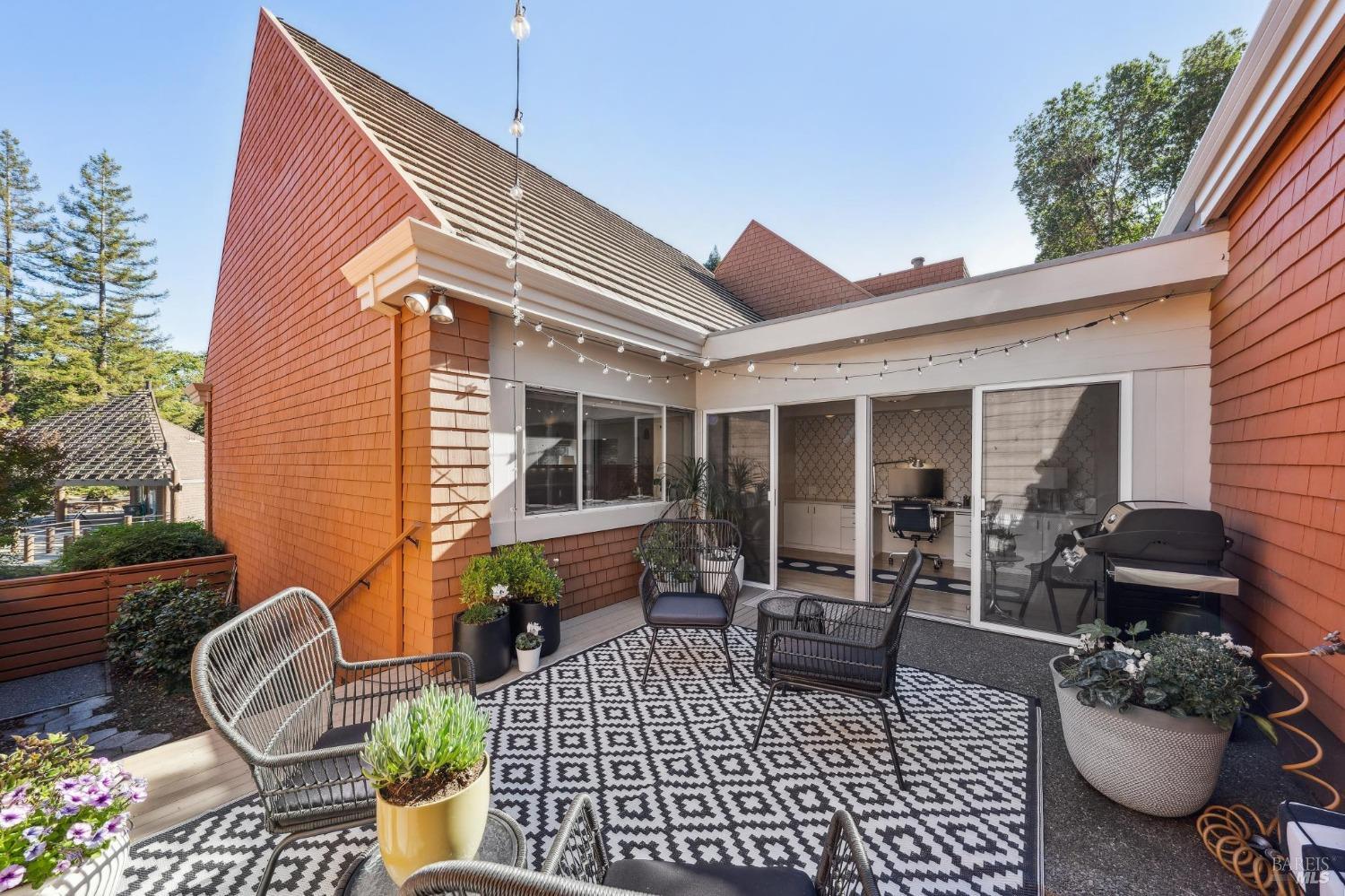 6444 Timber Springs Dr