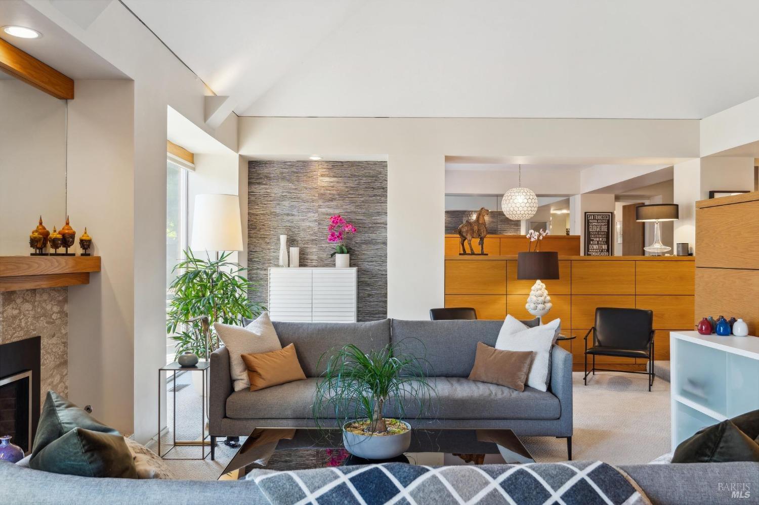 6444 Timber Springs Dr