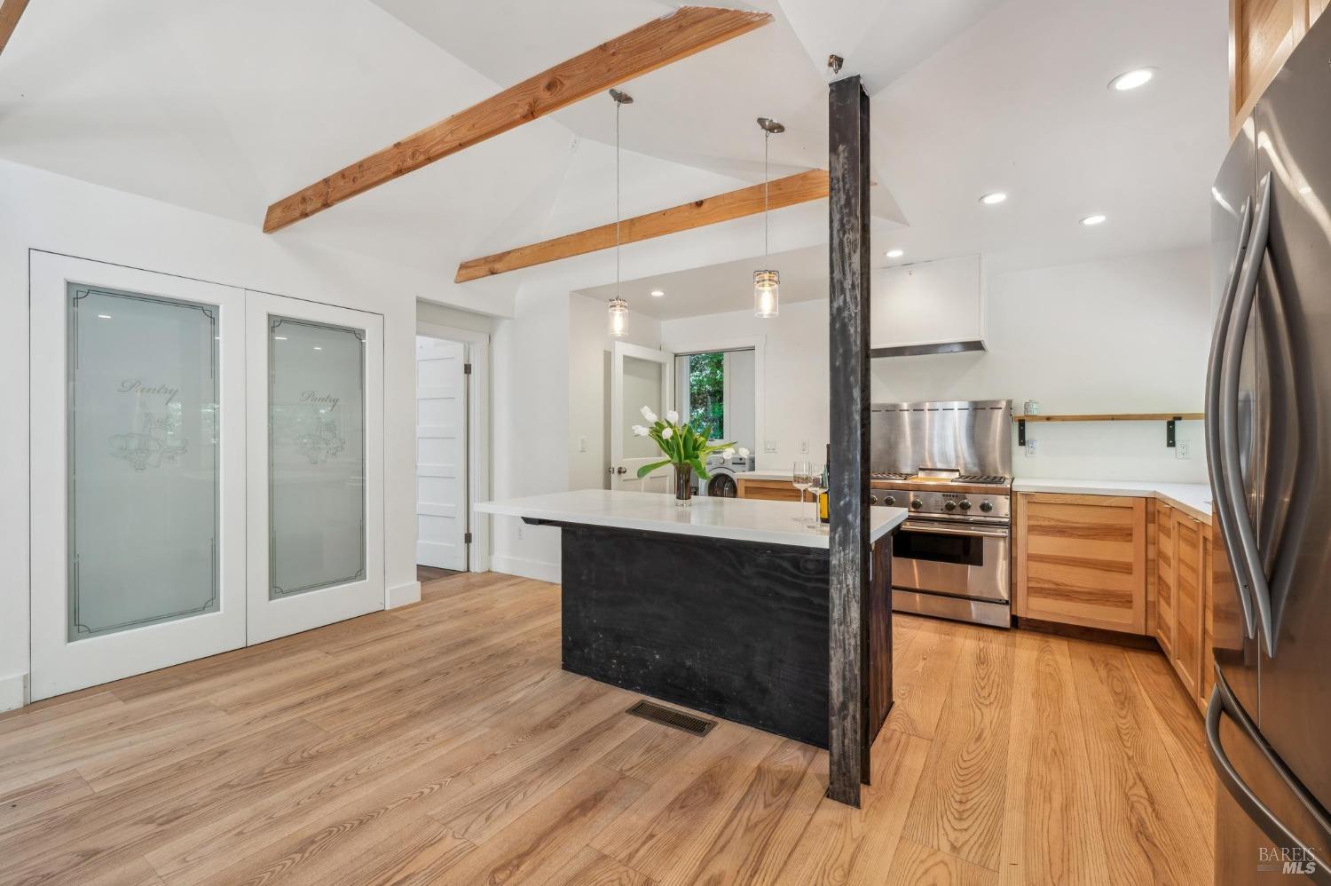 3212 Calistoga Rd