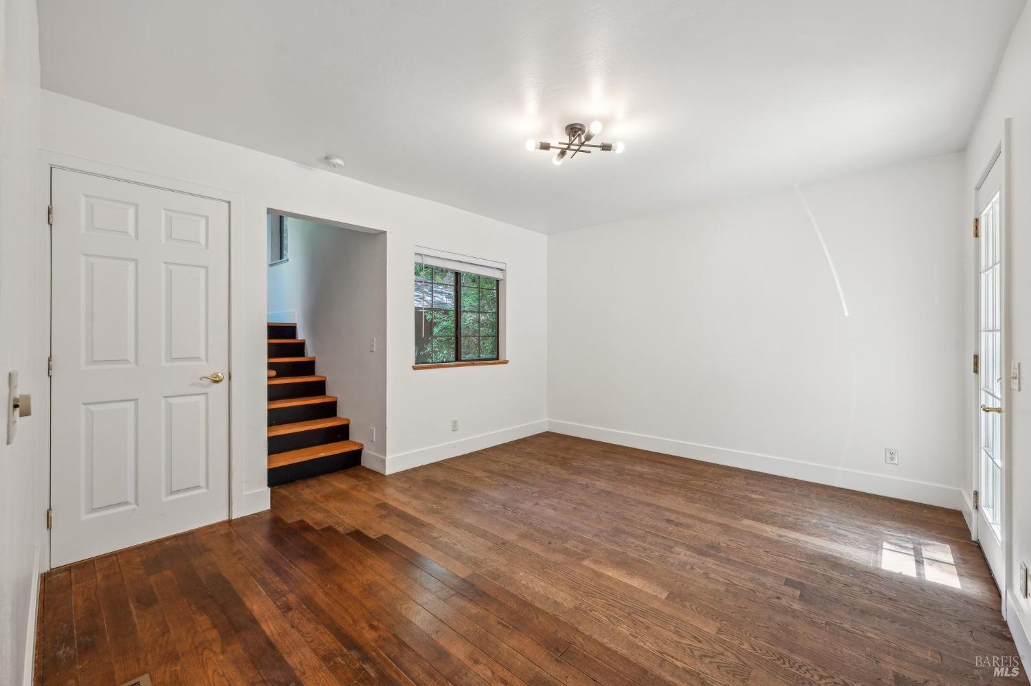 3212 Calistoga Rd