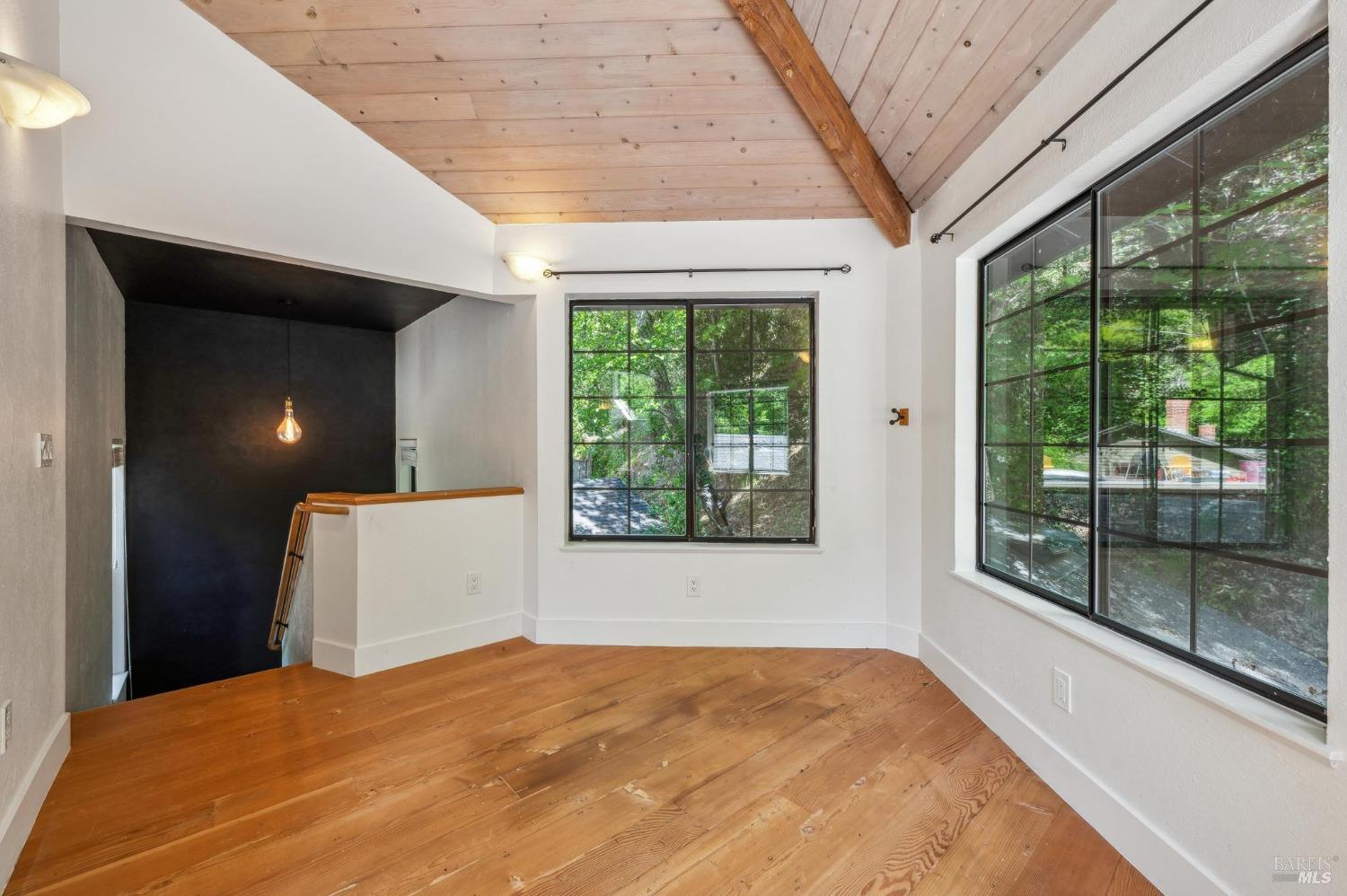 3212 Calistoga Rd