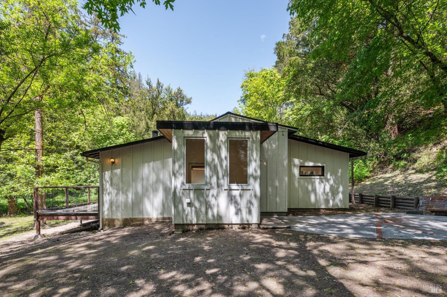 3212 Calistoga Rd