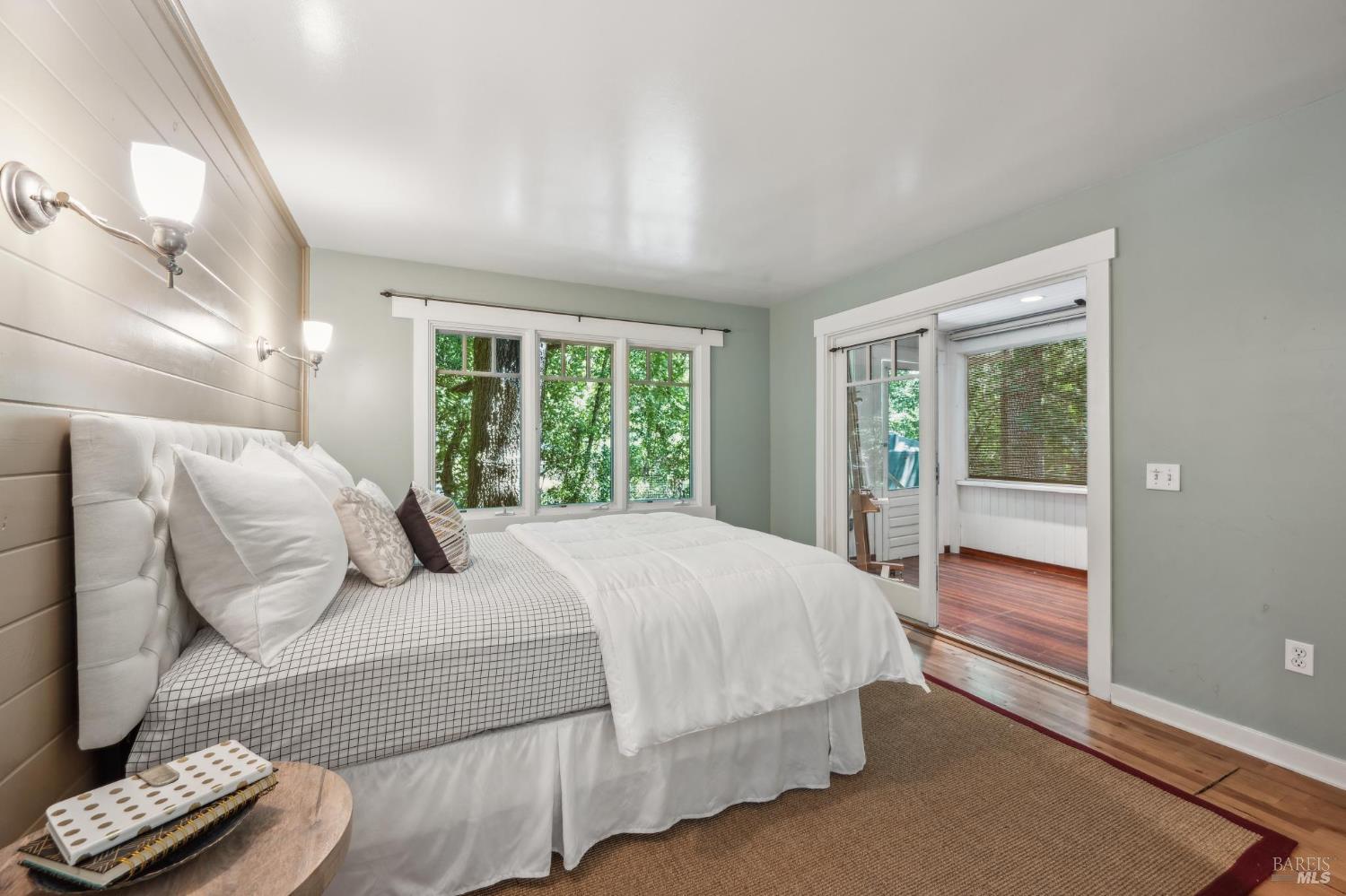 880 W Agua Caliente Rd