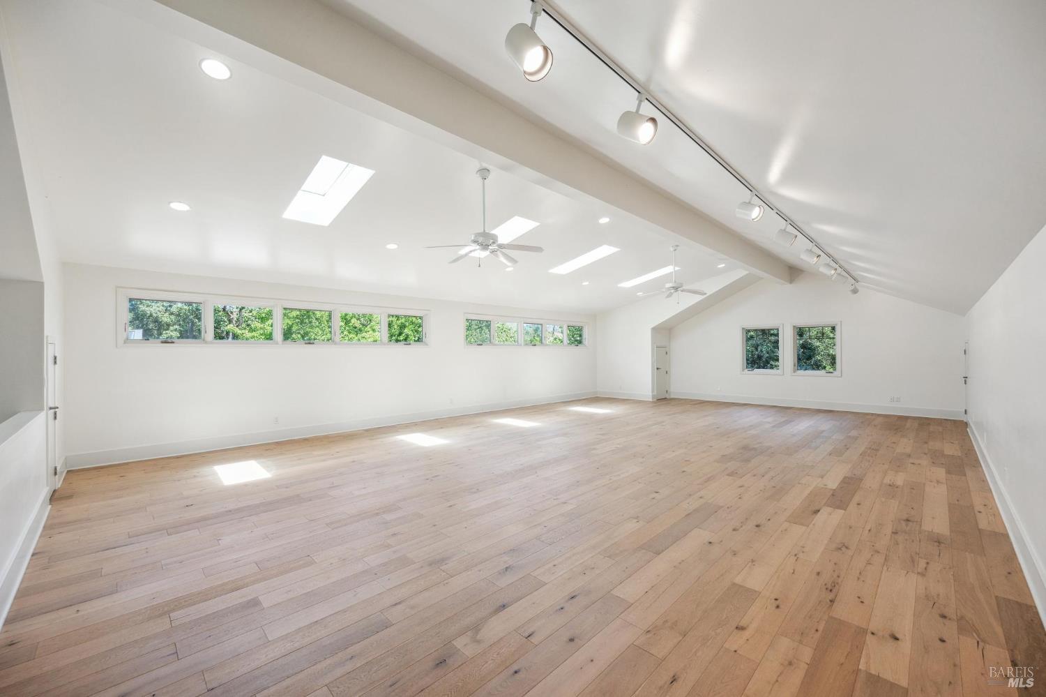 880 W Agua Caliente Rd