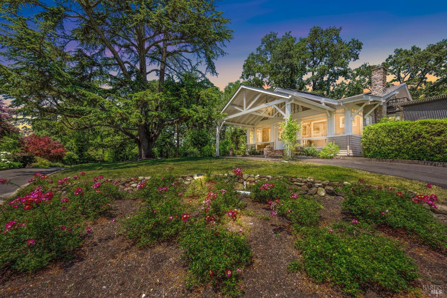 880 W Agua Caliente Rd