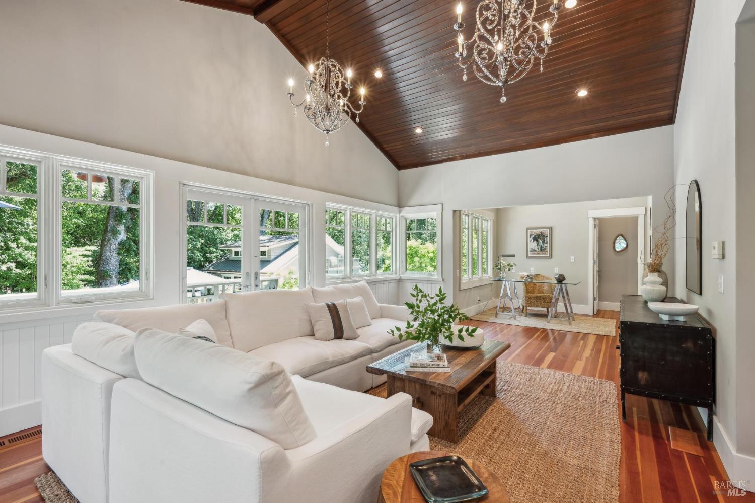 880 W Agua Caliente Rd