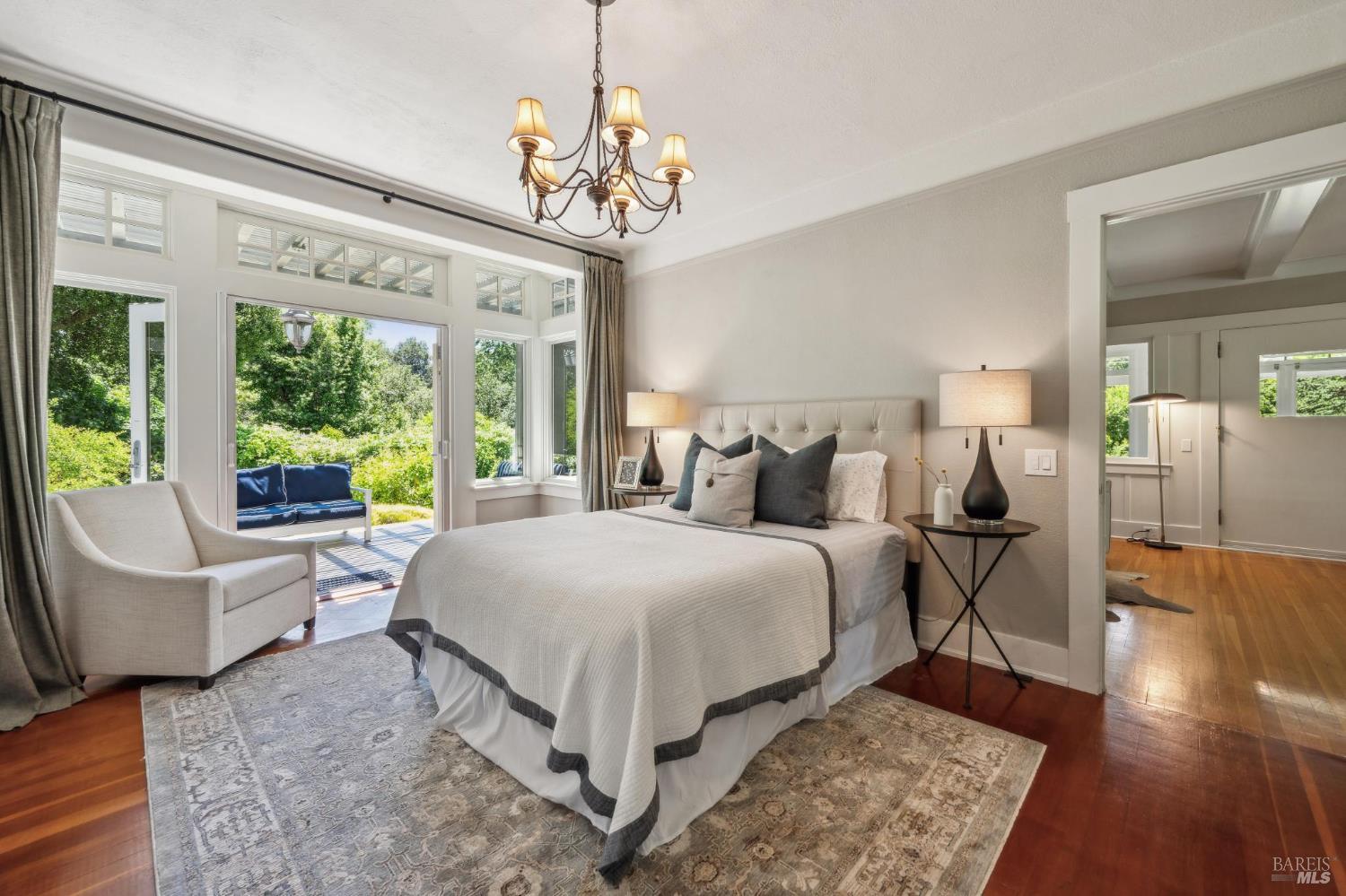 880 W Agua Caliente Rd