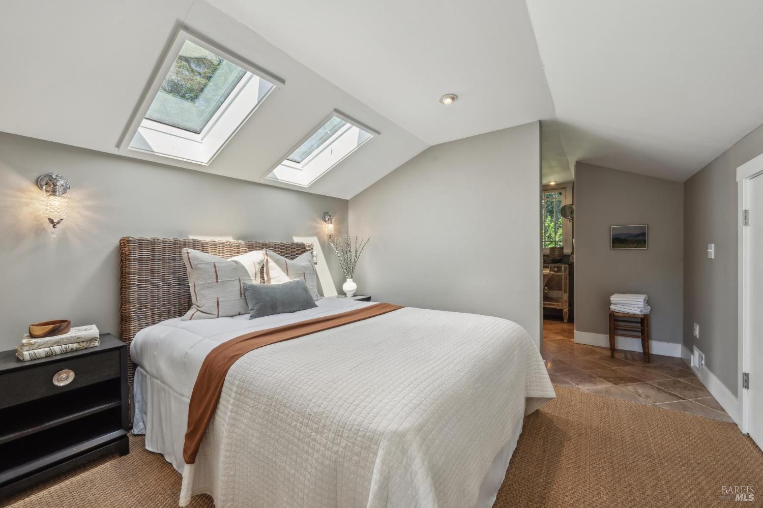 880 W Agua Caliente Rd