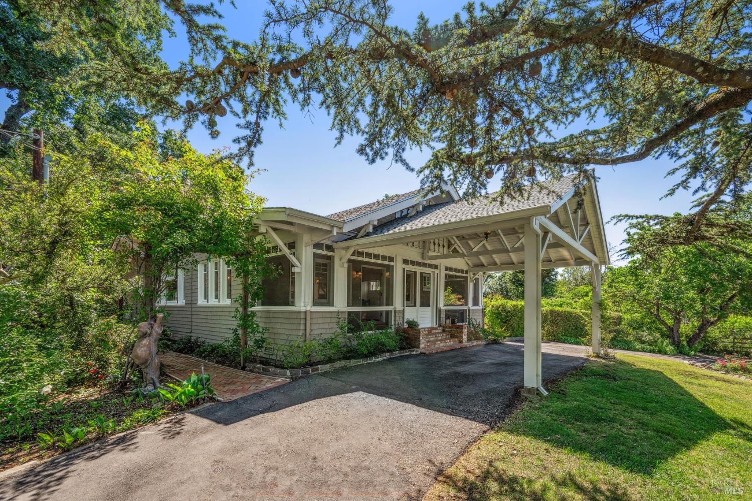 880 W Agua Caliente Rd