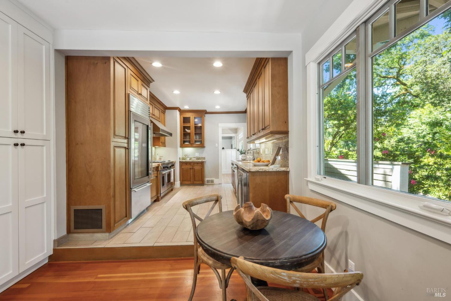 880 W Agua Caliente Rd