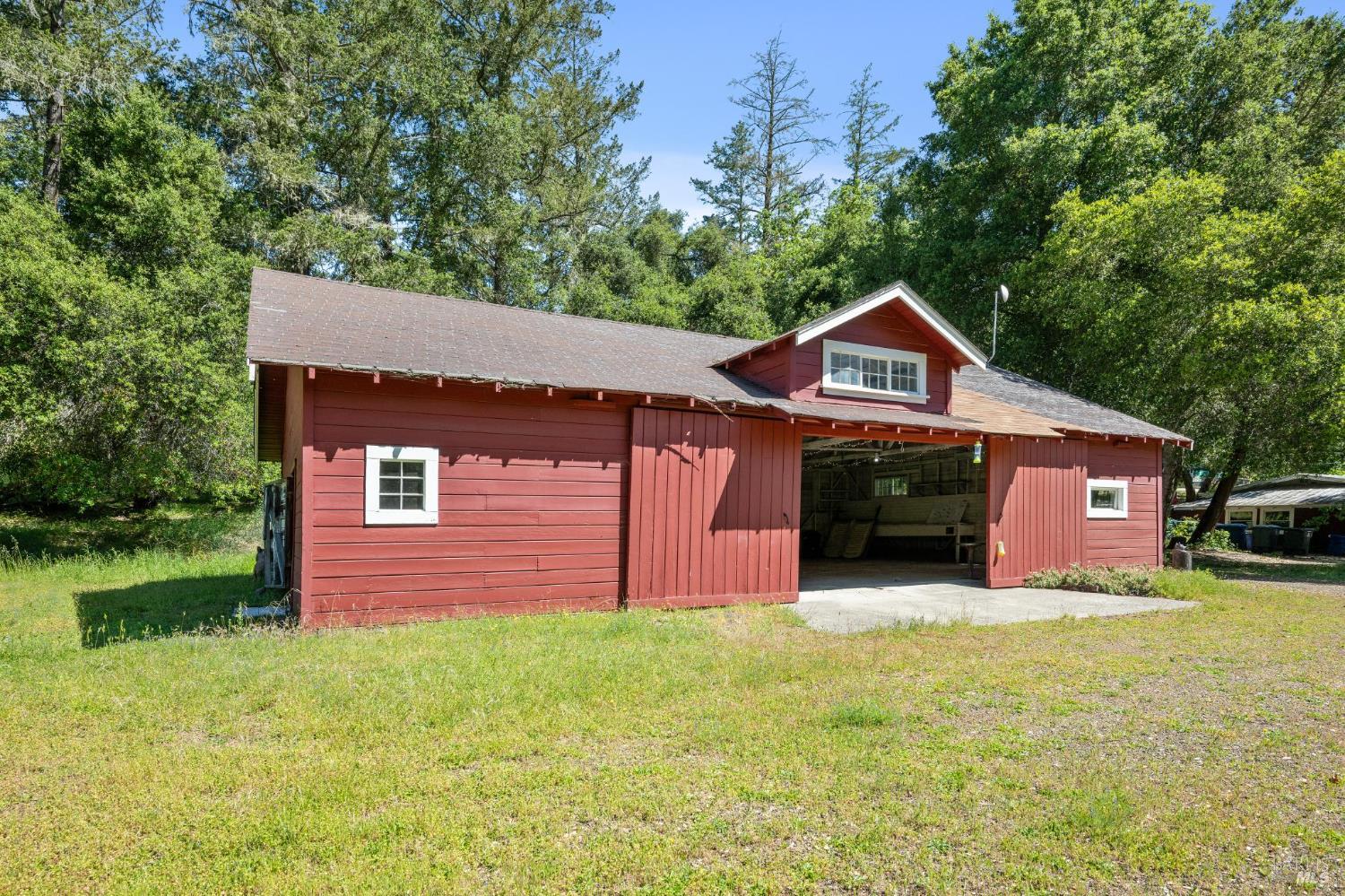 4100 Petrified Forest Rd