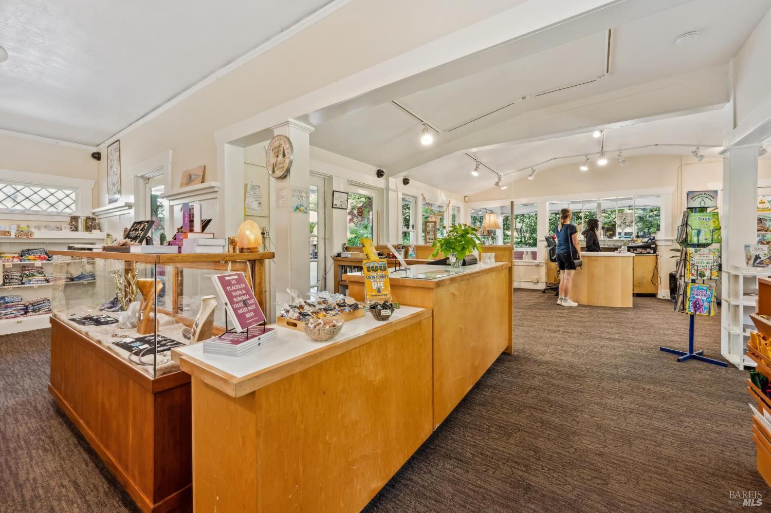 4100 Petrified Forest Rd