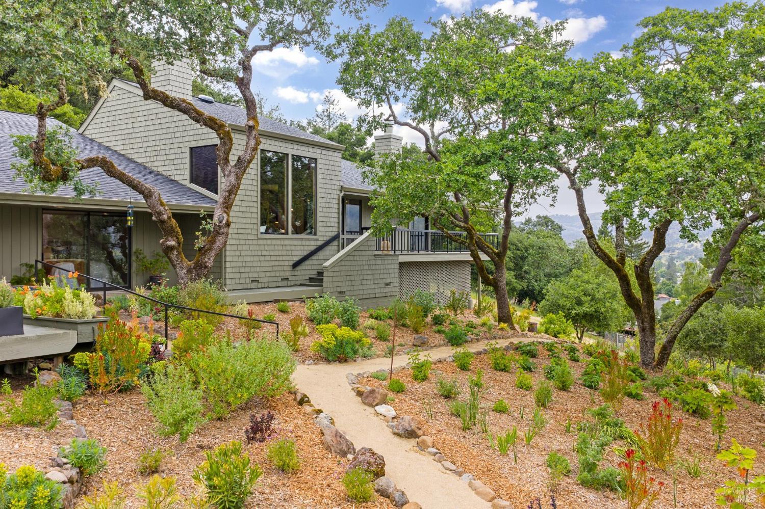 401 Oak Brook Place