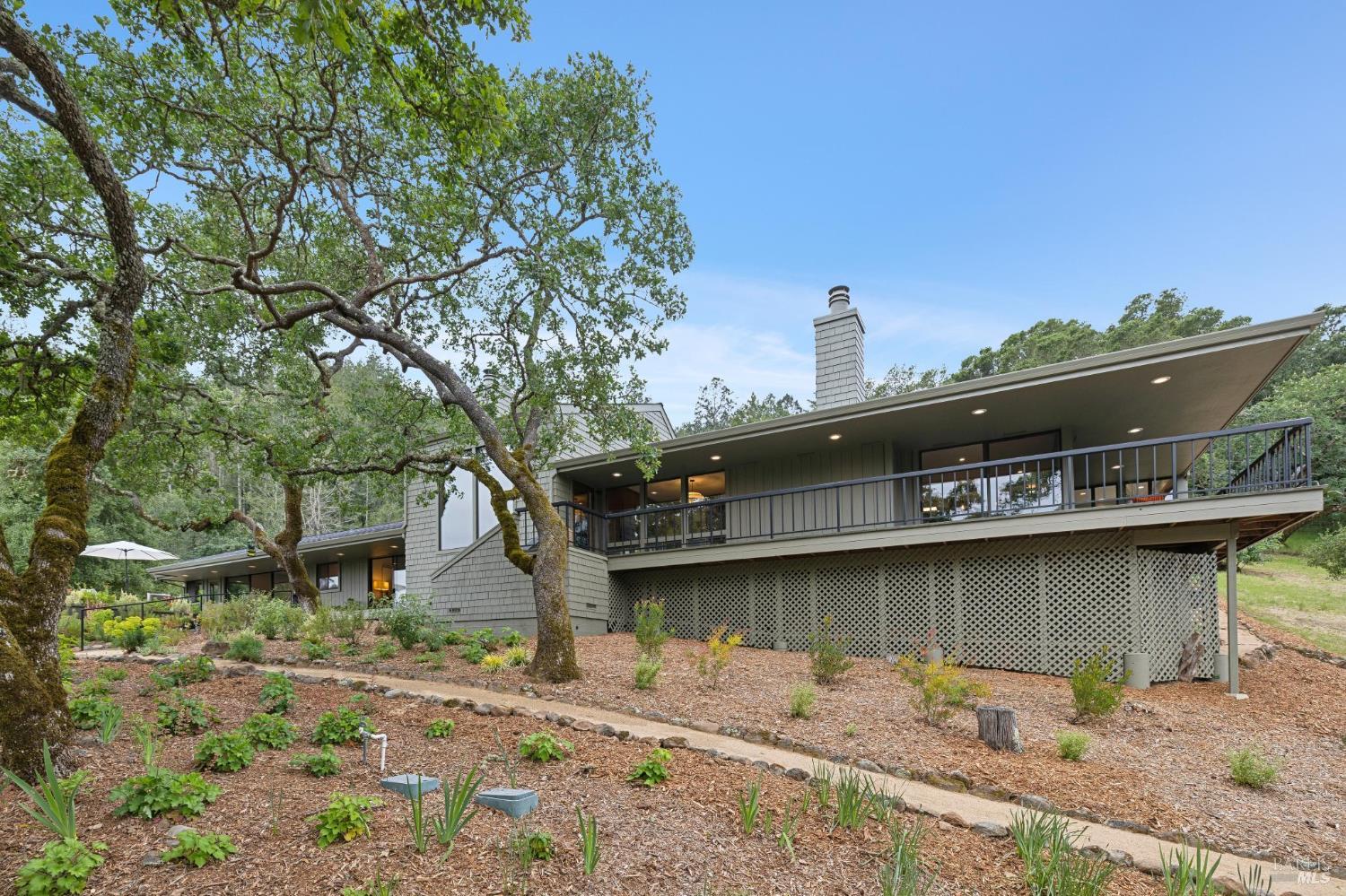 401 Oak Brook Place