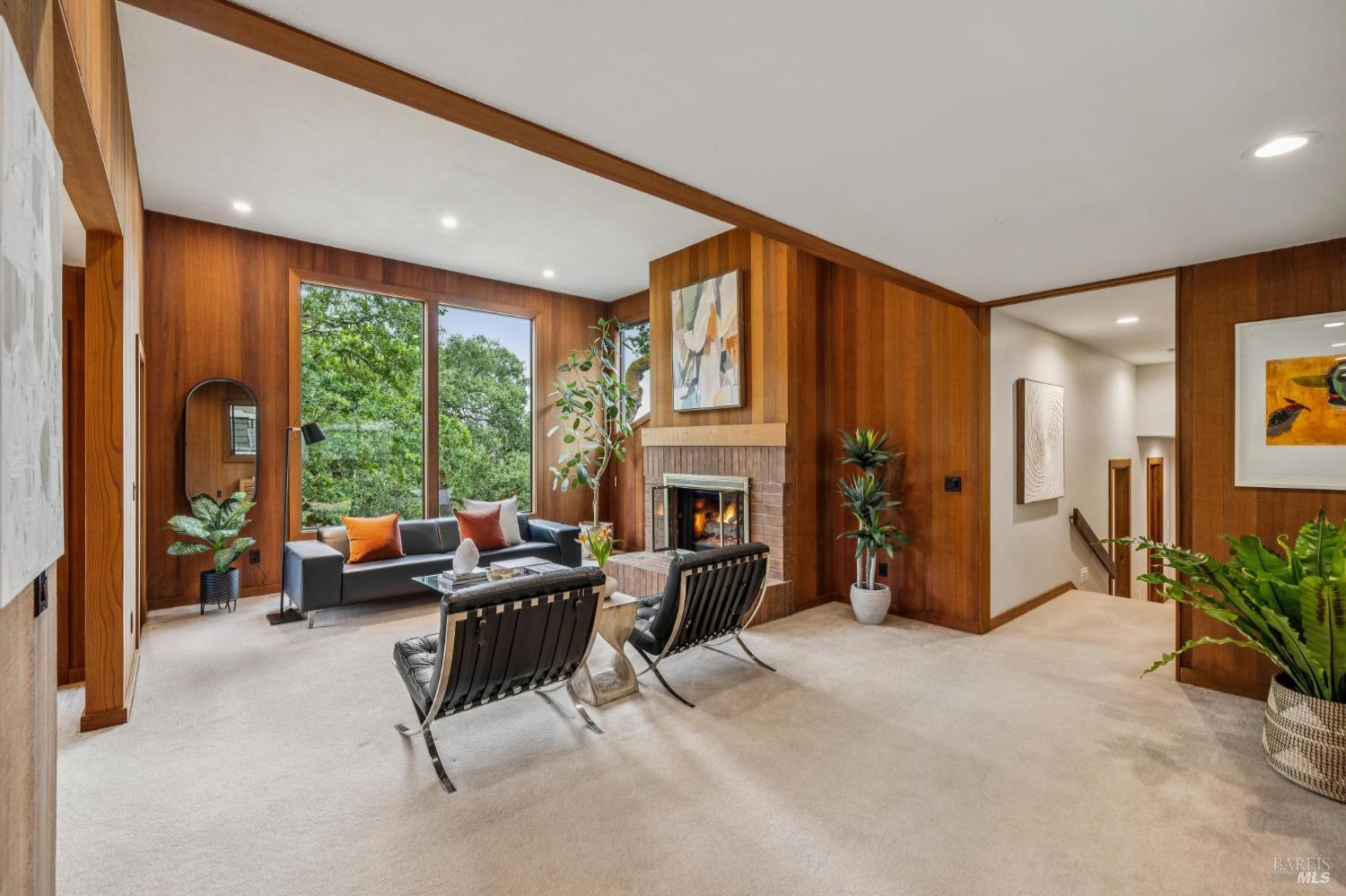 401 Oak Brook Place