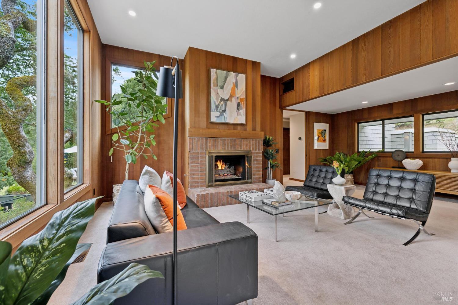 401 Oak Brook Place