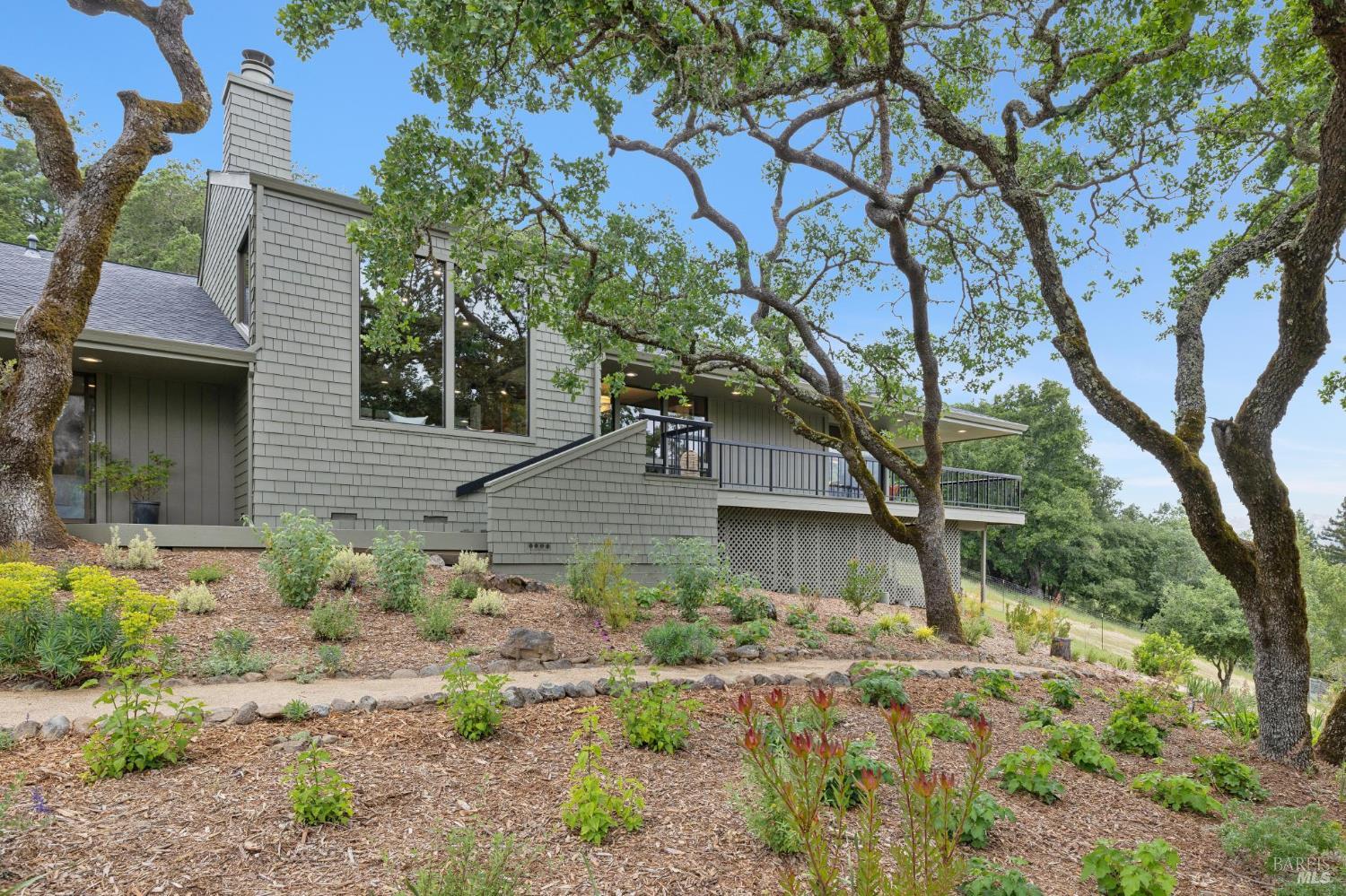 401 Oak Brook Place
