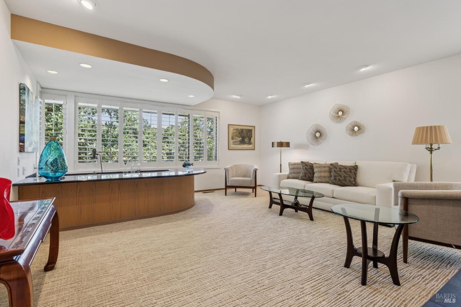 1235 White Oak Drive