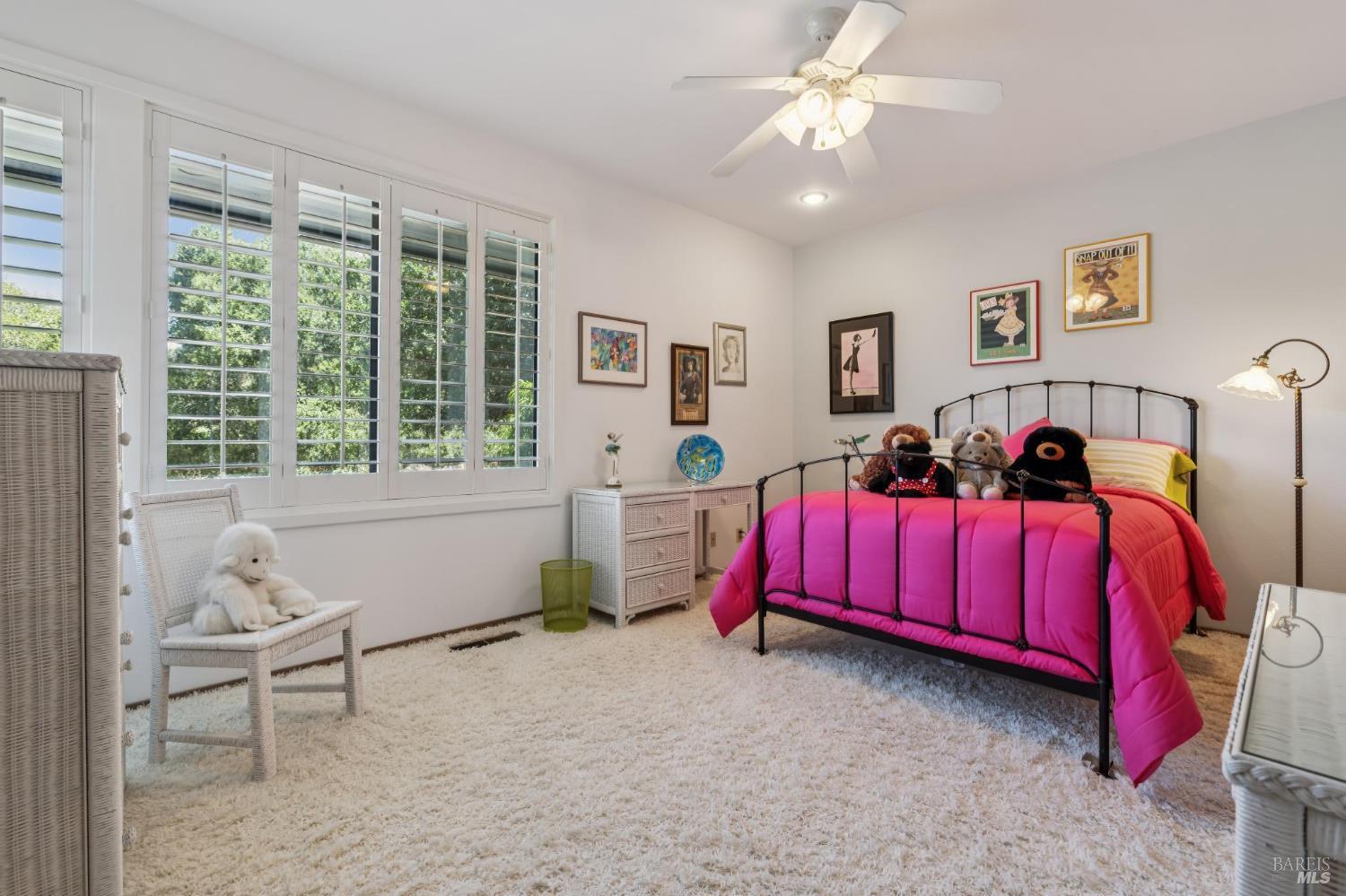 1235 White Oak Drive