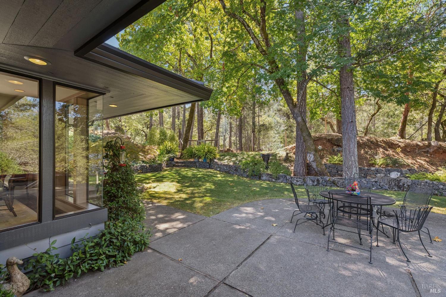 1235 White Oak Drive