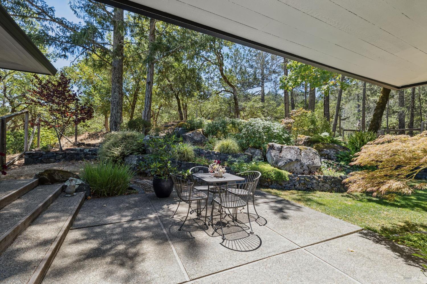 1235 White Oak Drive