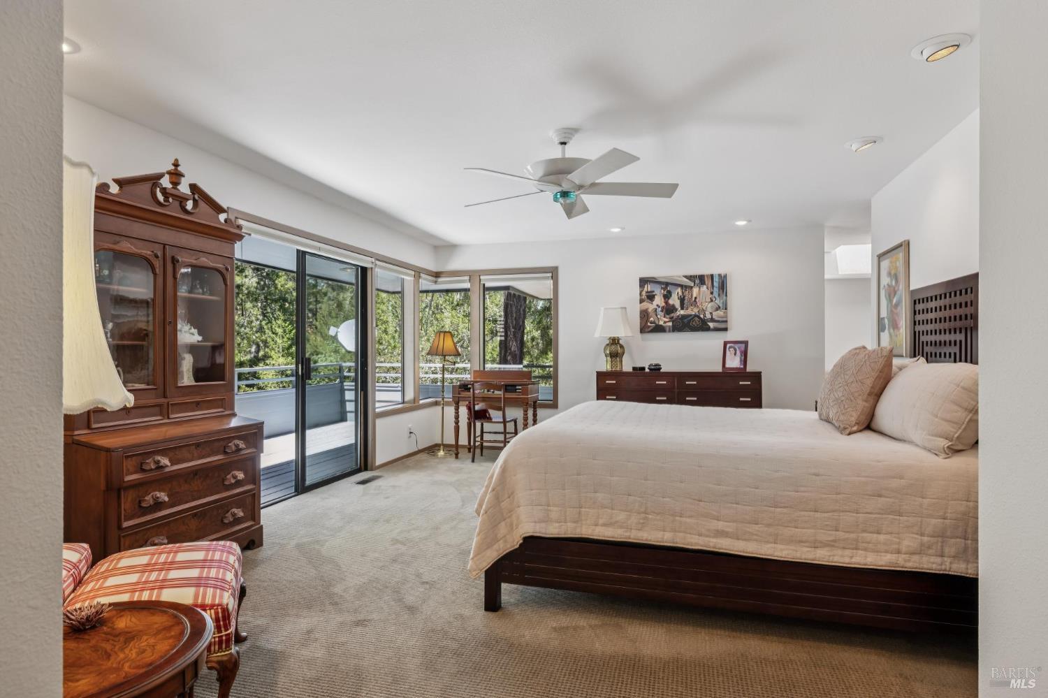 1235 White Oak Drive