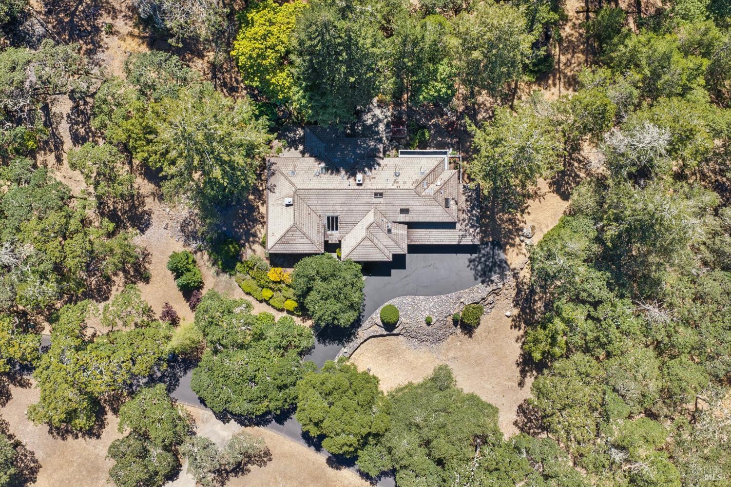1235 White Oak Drive