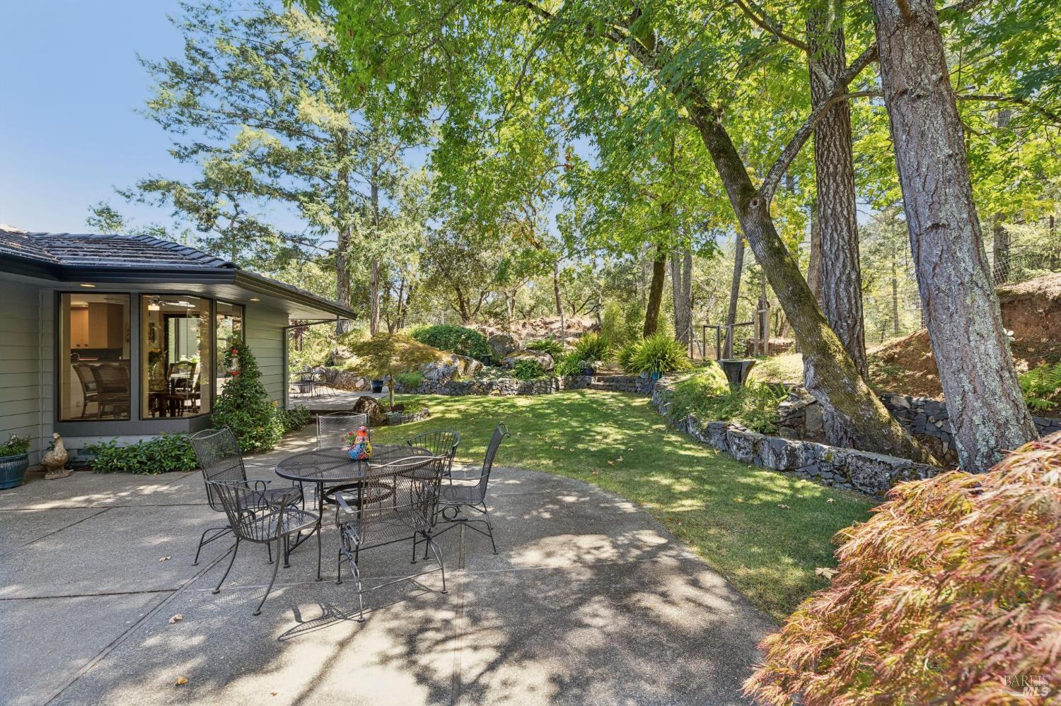 1235 White Oak Drive