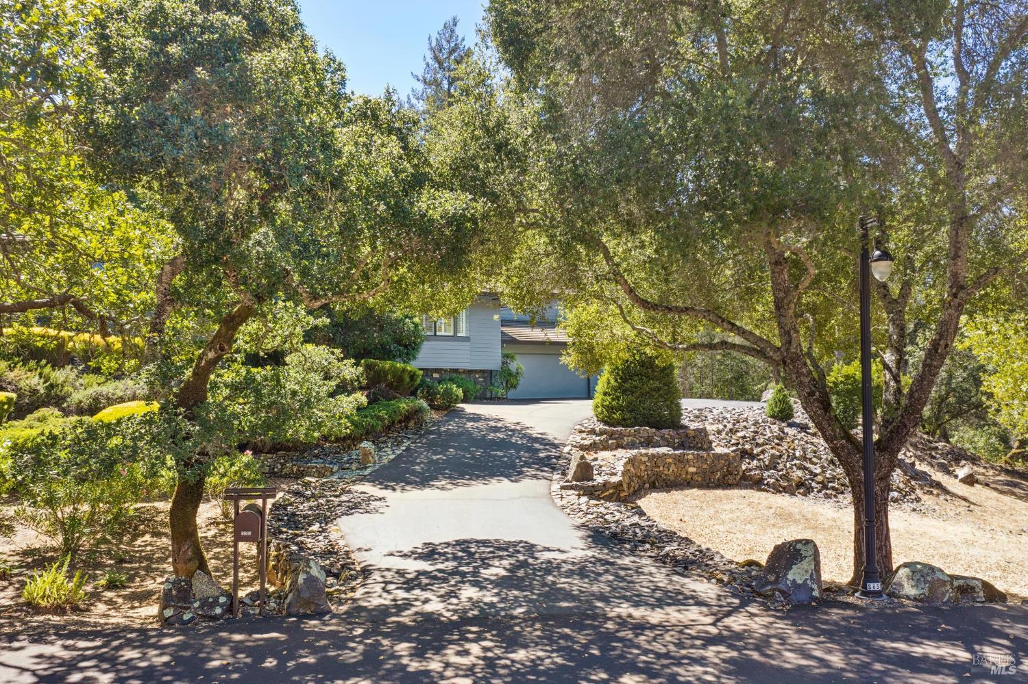 1235 White Oak Drive