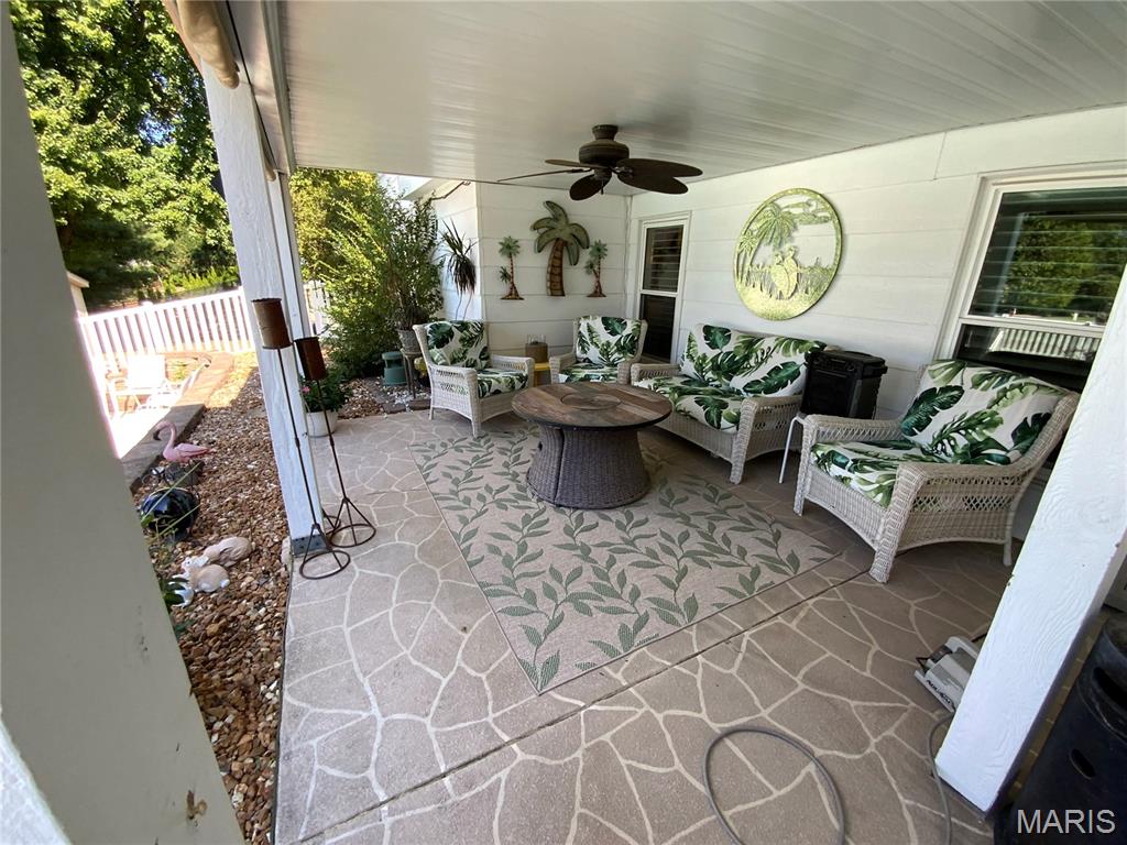 2048 Willow Trail