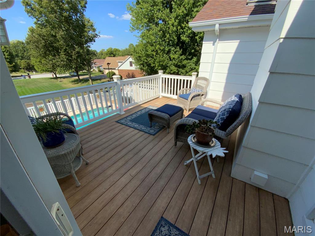 2048 Willow Trail
