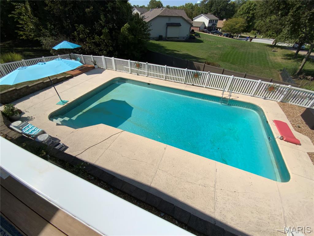 2048 Willow Trail