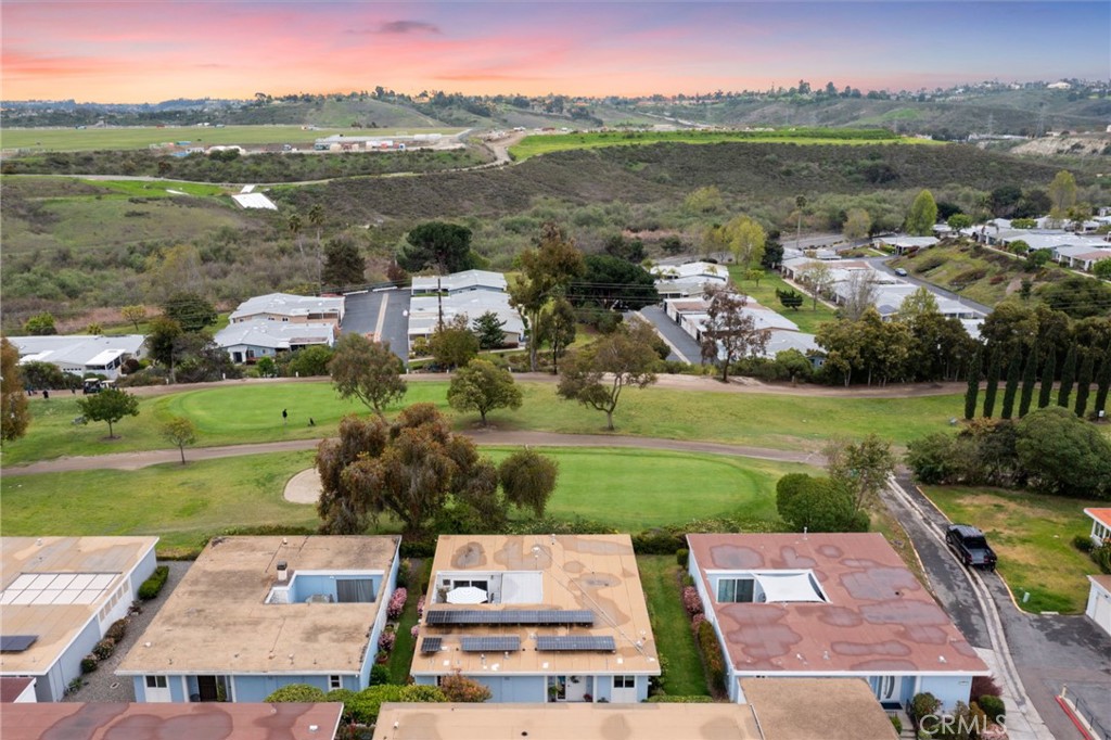 3747 Vista Campana S 80