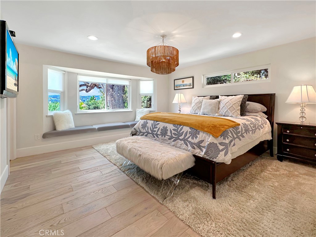 1225 Templeton Hills Road