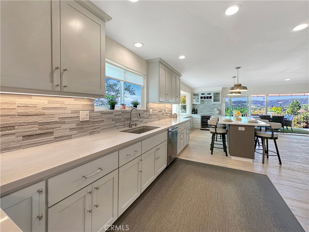 1225 Templeton Hills Road
