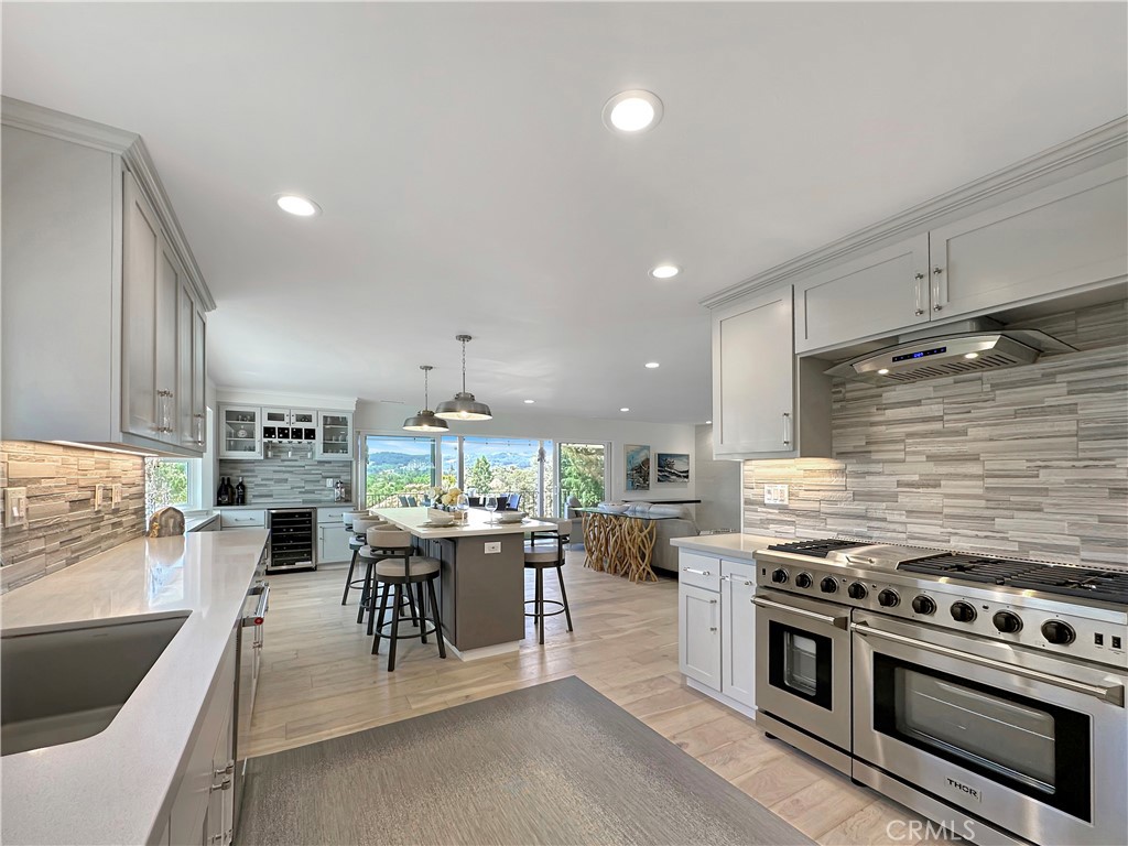1225 Templeton Hills Road