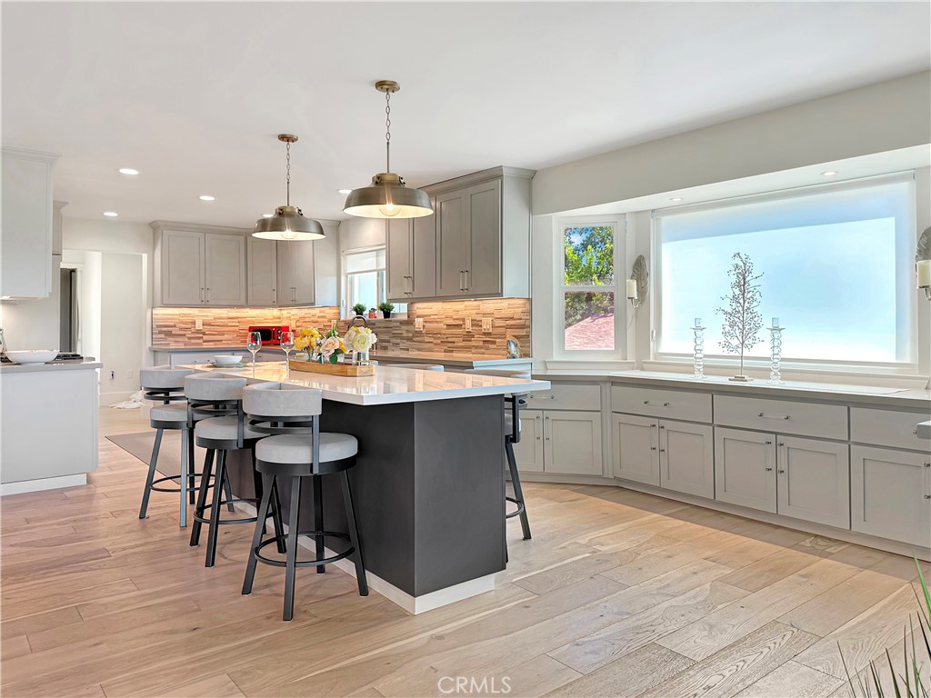 1225 Templeton Hills Road