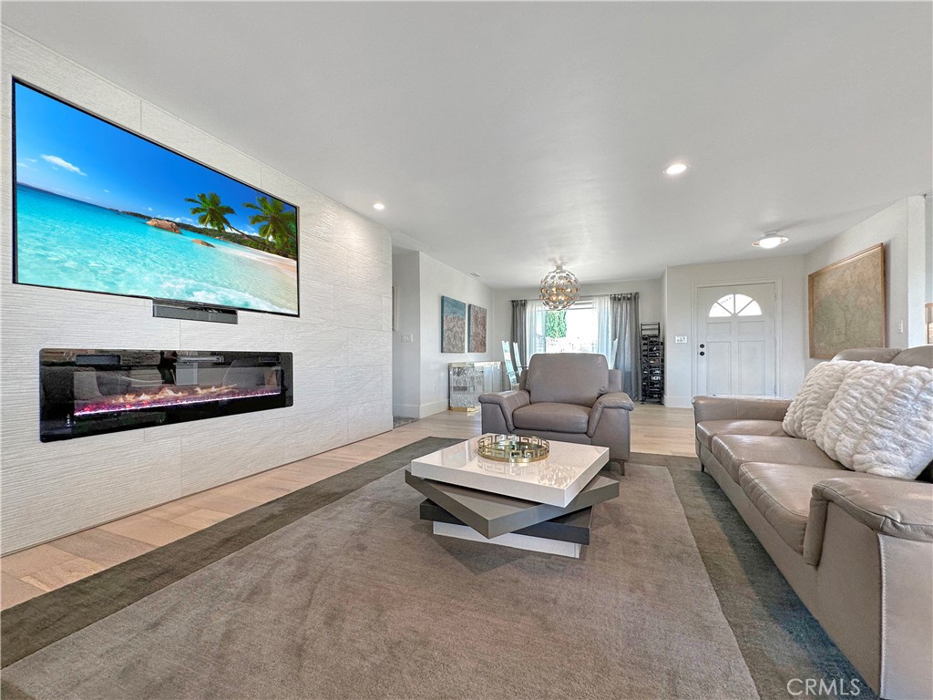 1225 Templeton Hills Road