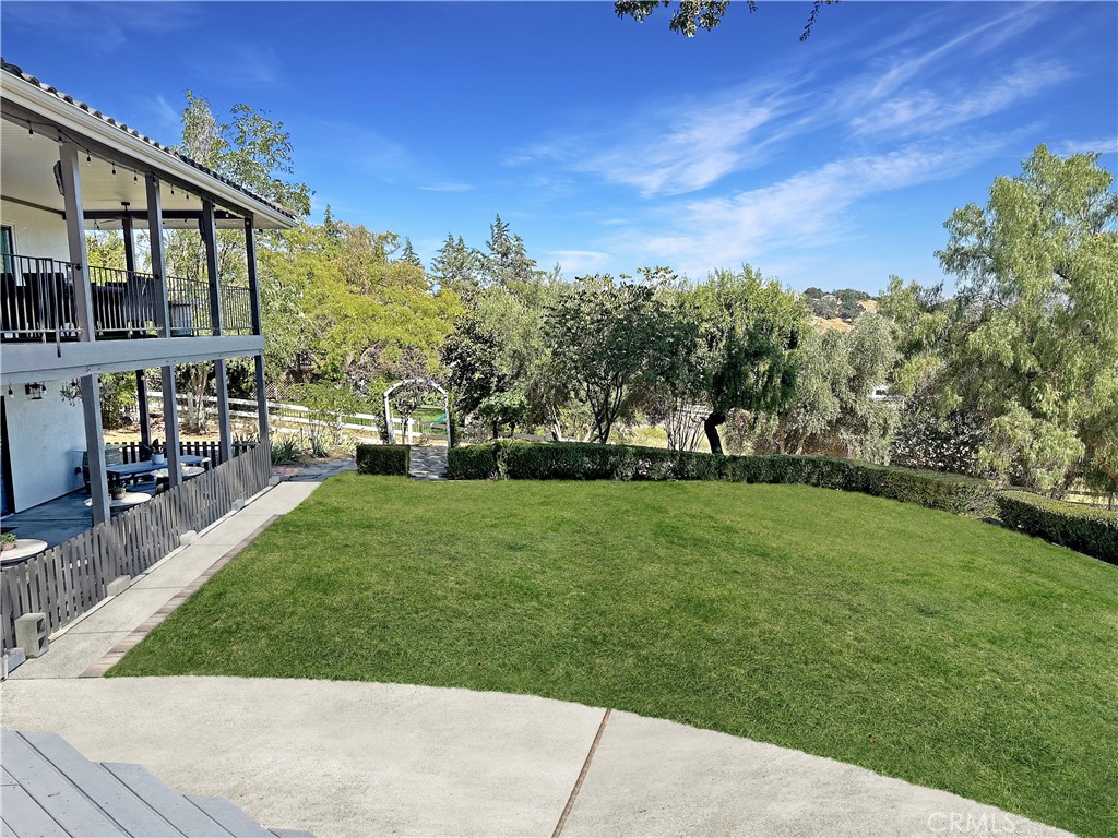 1225 Templeton Hills Road