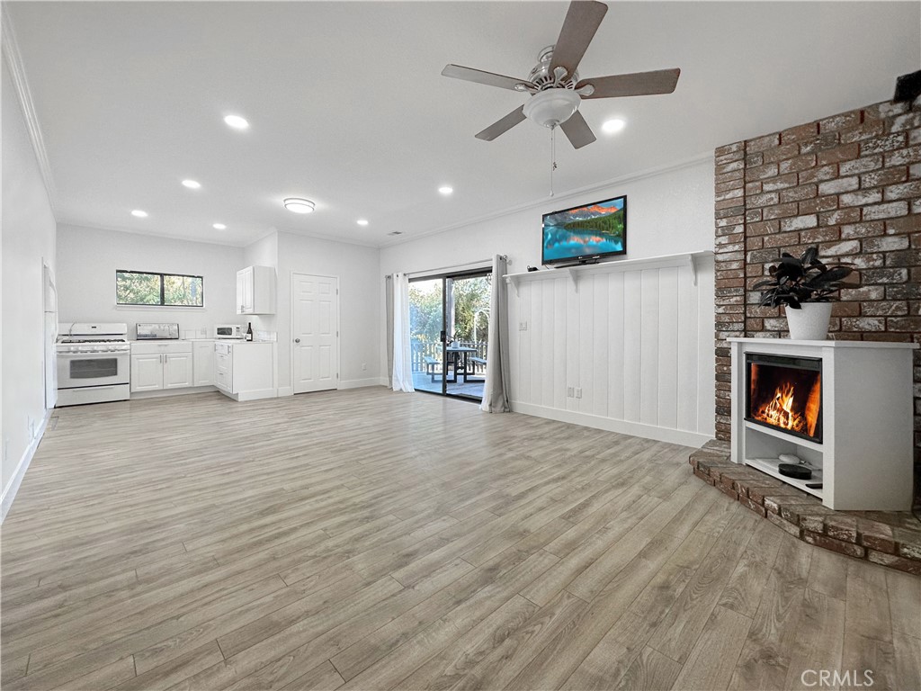 1225 Templeton Hills Road